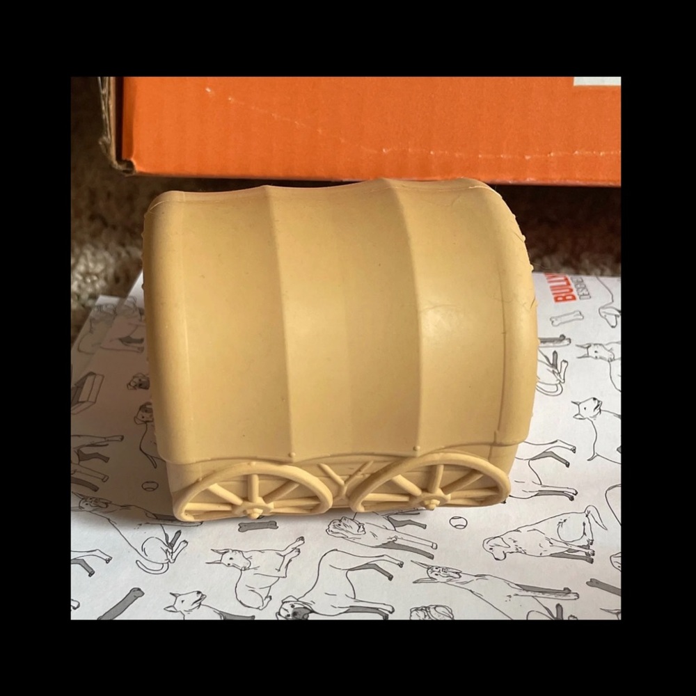 Bullymake Treat Dispenser